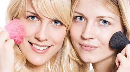 Скрыть следы усталости: выбираем макияж