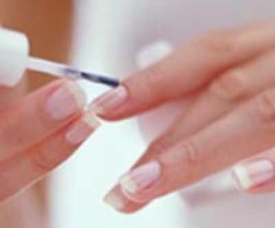 Французский маникюр дома