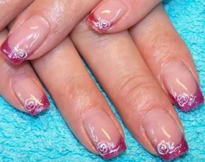 Нежный маникюр на короткие ногти пошагово