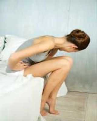 Что может болеть внизу живота?