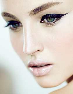 Модный летний макияж 2010