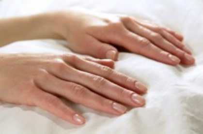 Что делать чтобы ногти росли ?