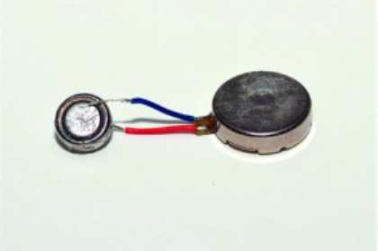 Вибрирующий маникюр