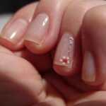 Короткий маникюр