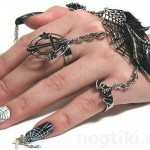 Маникюр на Хэллоуин