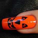 Маникюр на Хэллоуин