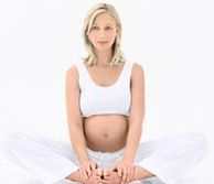 Чем опасны отеки во время беременности?