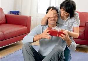 Как поздравить мужчину?