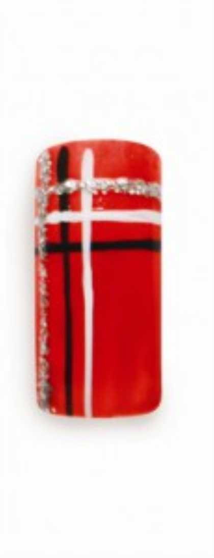 Простой рисунок на ногтях с линиями