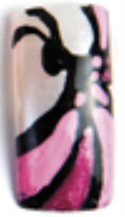 Рисунок на ногтях «Бабочка в увеличенном масштабе»