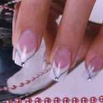 Свадебный маникюр и рисунки на ногтях. Фото