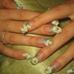 Свадебный маникюр и рисунки на ногтях. Фото