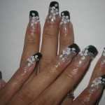 Свадебный маникюр и рисунки на ногтях. Фото