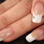 Свадебный маникюр и рисунки на ногтях. Фото