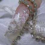 Свадебный маникюр и рисунки на ногтях. Фото