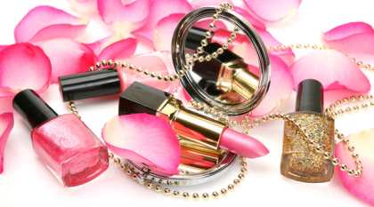 Какую косметику нужно хранить в холодильнике