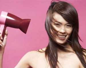 Как правильно сушить волосы?